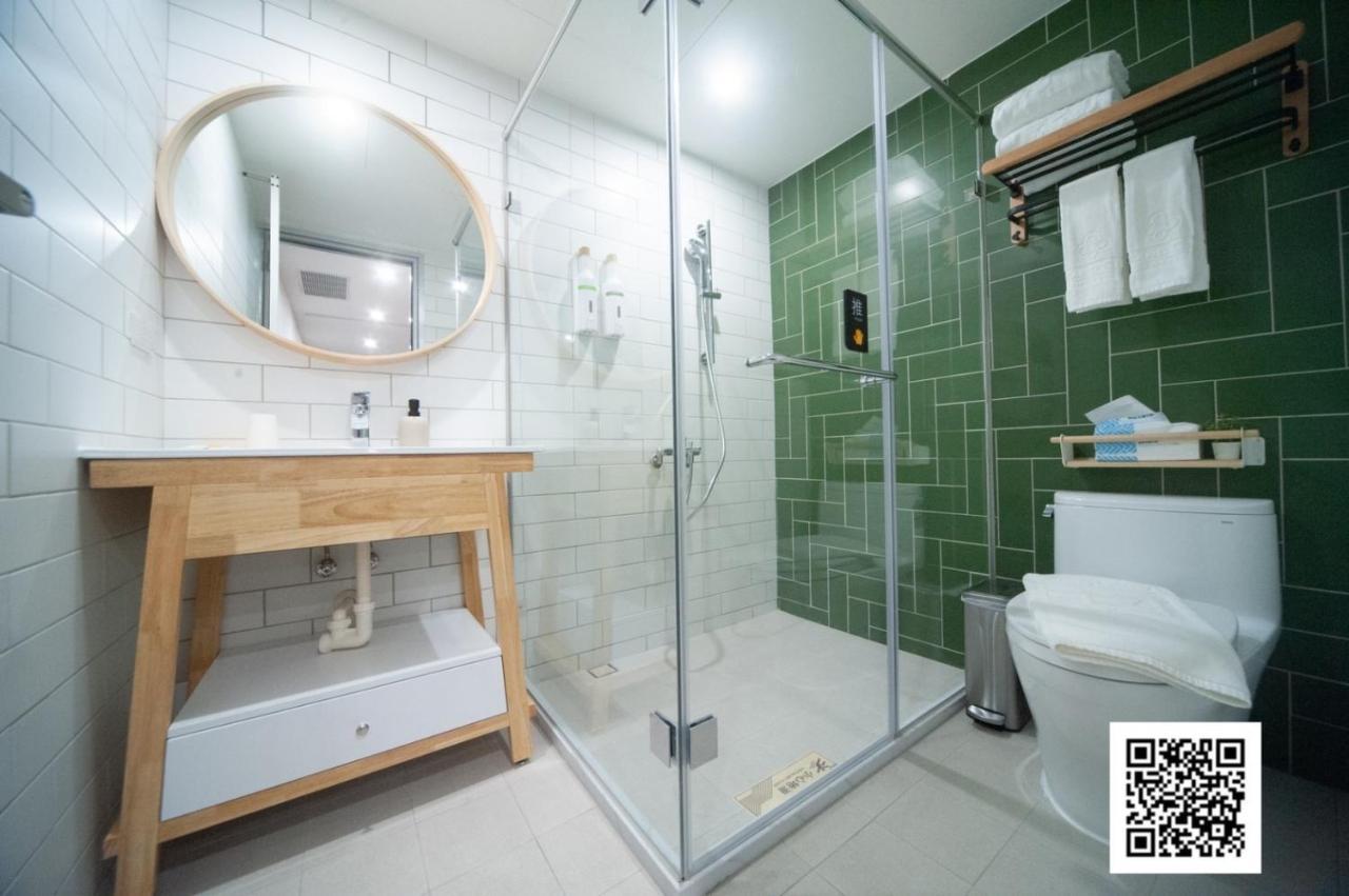 Bed and Breakfast 虎尾小9窩-採自助式入住 à Huwei Extérieur photo