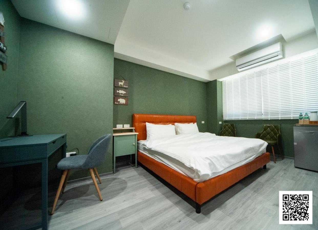 Bed and Breakfast 虎尾小9窩-採自助式入住 à Huwei Extérieur photo